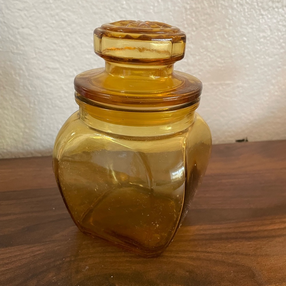 Wheaton Glass Yellow Storage Jar with Lid